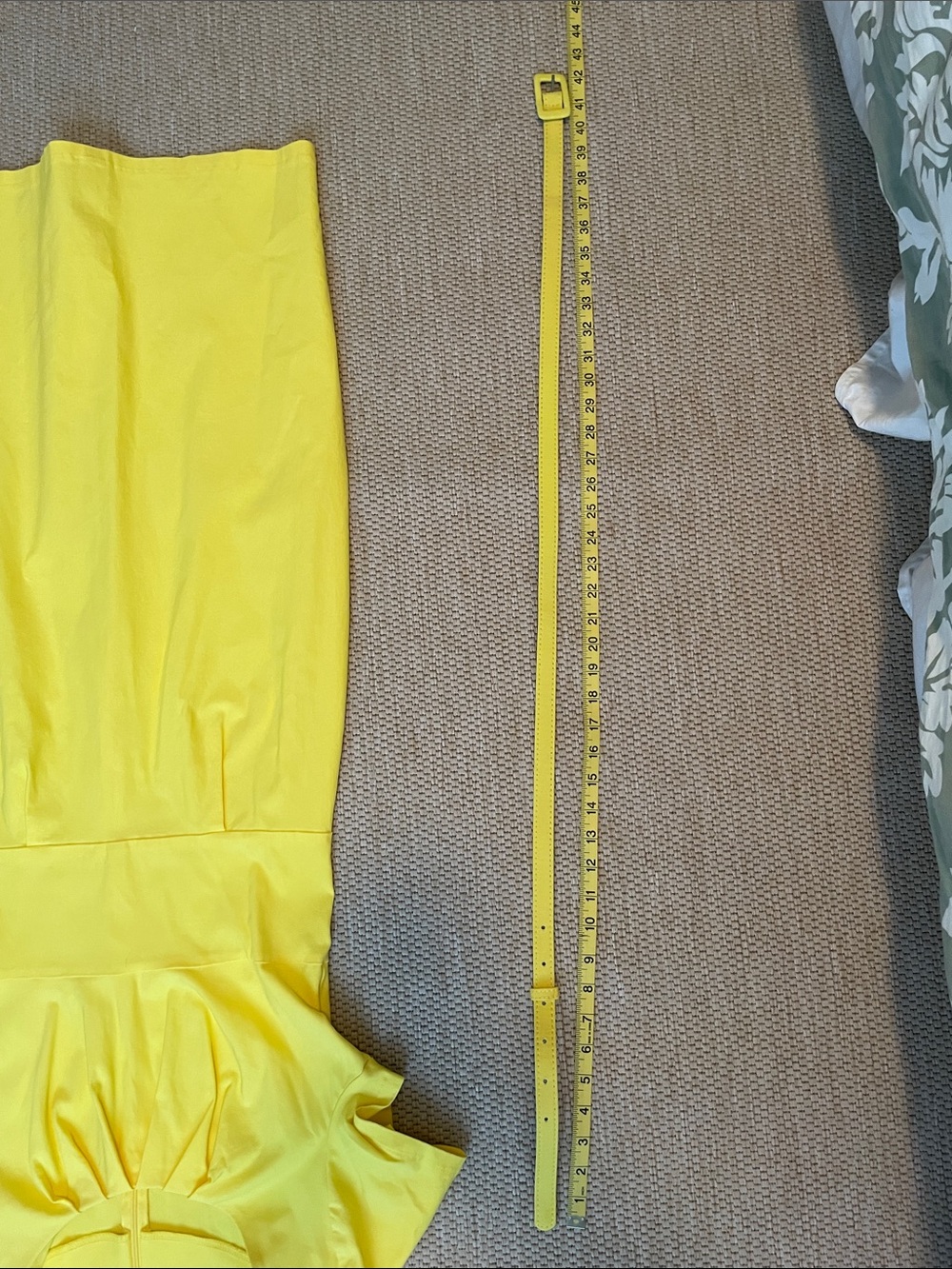 MEXXU Yellow Pleated Midi Sheath Dress - Picture 4 of 7